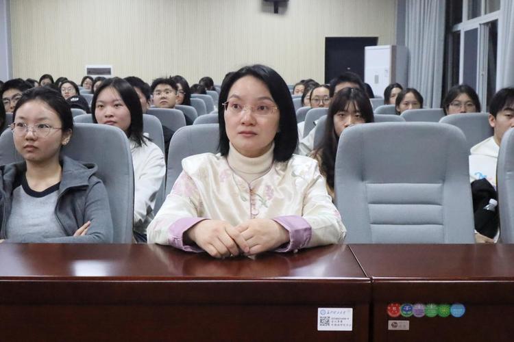 皇学馆留学皇家学菀