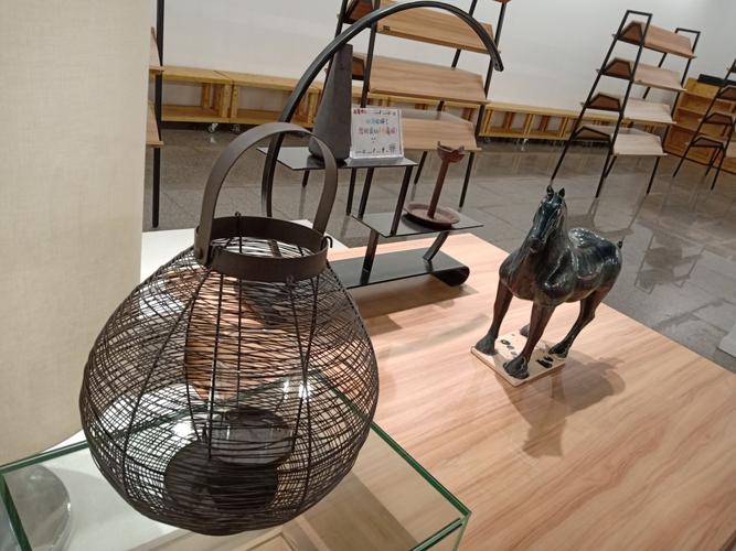 方彬出国留学 方彬涵学历