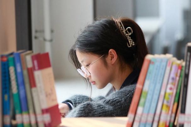 英国留学学生怎样寻找打工机会