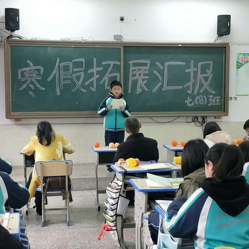 加拿大上初中一年需要多少钱