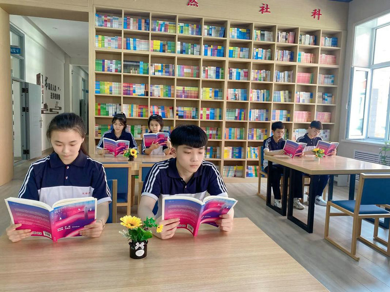 龙岩出国留学硕士工资