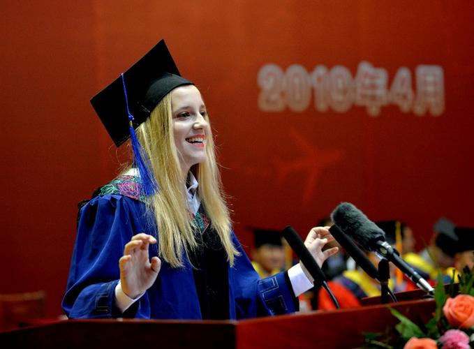 留学美女长靴-长靴小姐姐这腿能玩一年