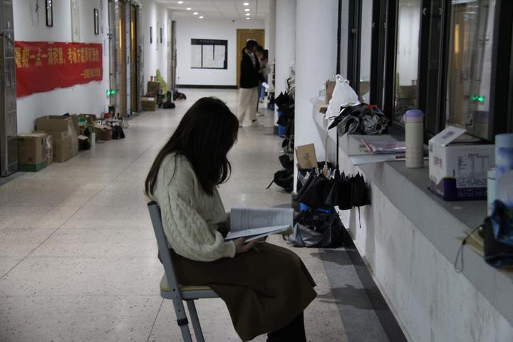 意大利留学条件之柏丽慕达时装学院